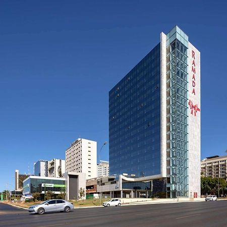 Отель Ramada By Wyndham Brasilia Alvorada Экстерьер фото
