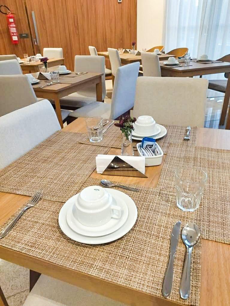 Отель Ramada By Wyndham Brasilia Alvorada Экстерьер фото
