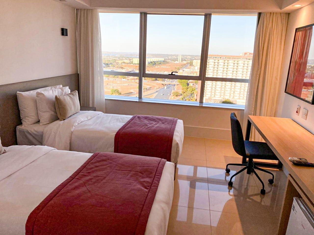Отель Ramada By Wyndham Brasilia Alvorada Экстерьер фото
