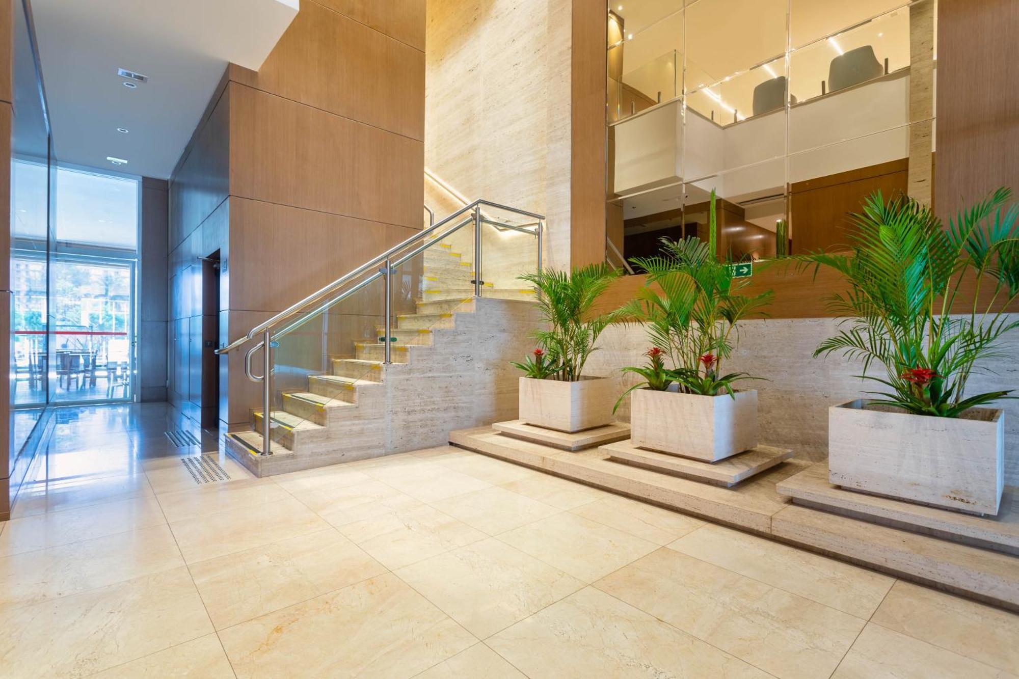 Отель Ramada By Wyndham Brasilia Alvorada Экстерьер фото